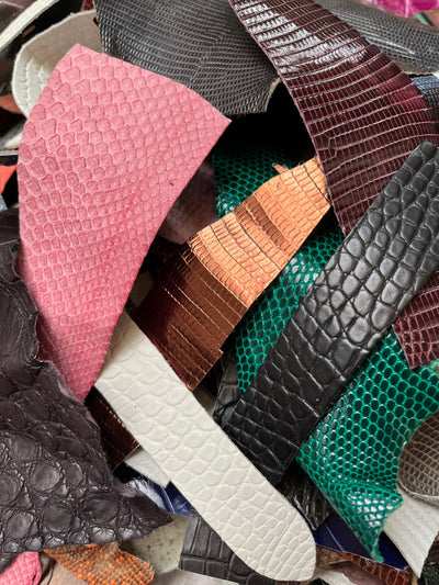 Sac de 1kg de chutes exotiques diverses (croco, lézard, python…)