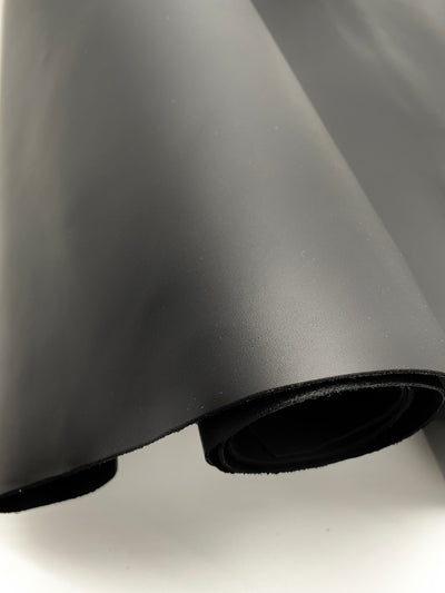 Vachette noir lisse