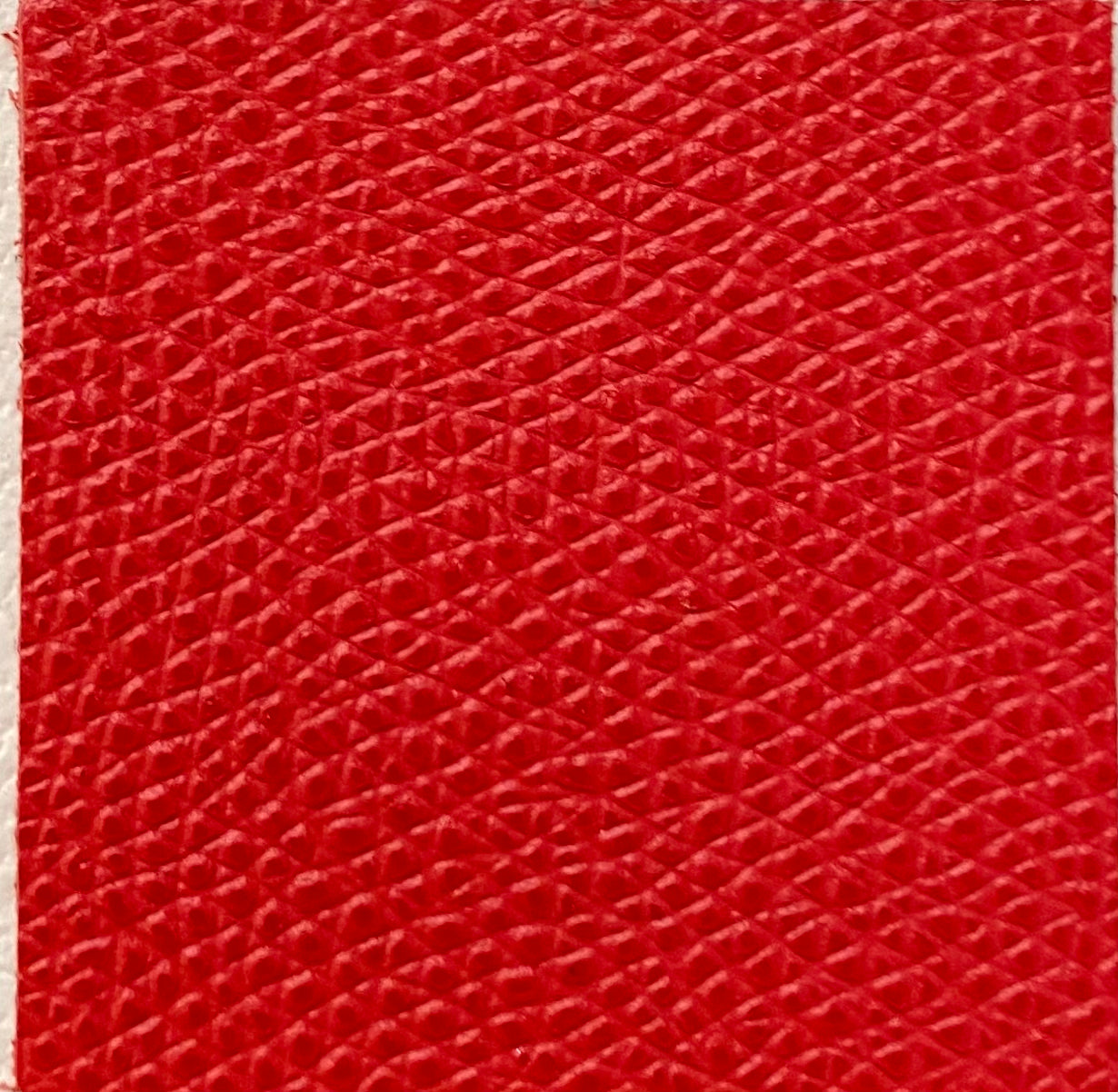 Croûte de veau embossée semi-brillante