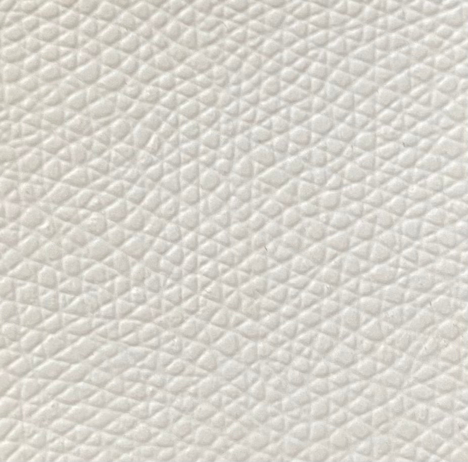 Croûte de veau embossée semi-brillante